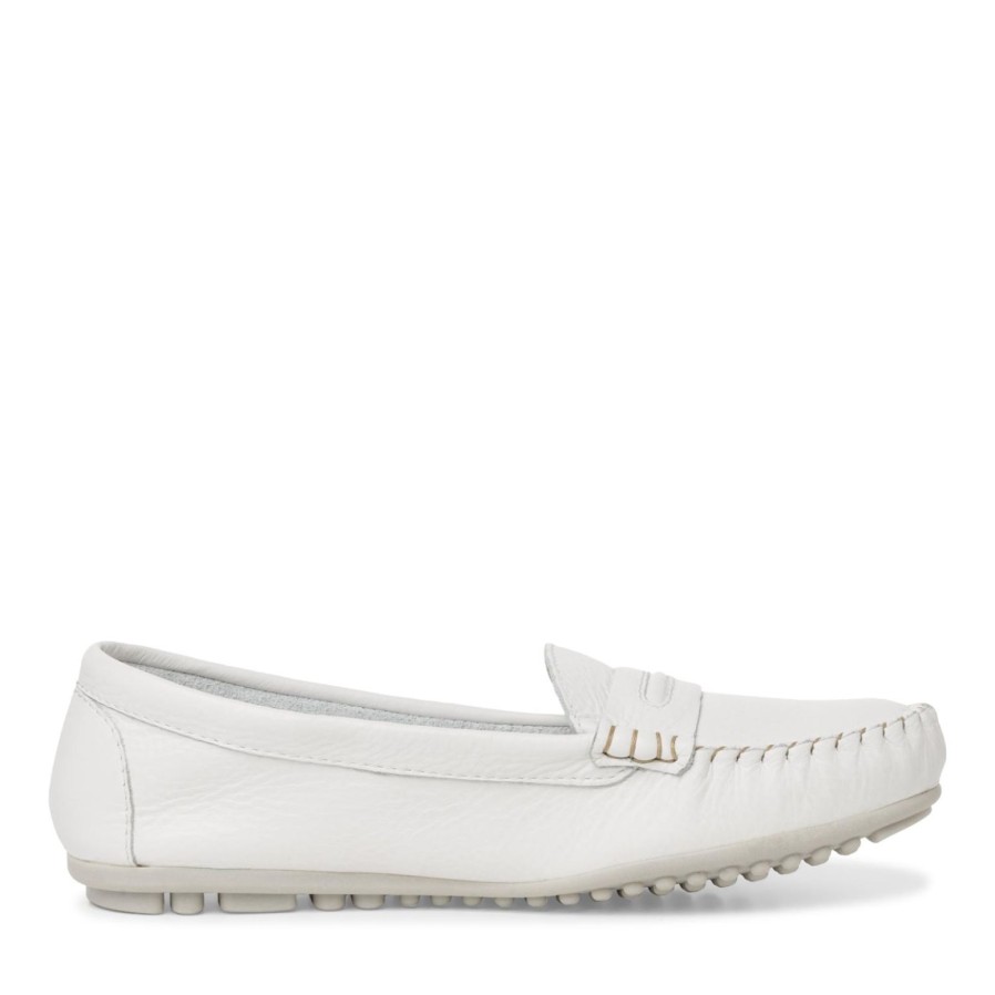 Tamaris Tamaris | Soft Leather Loafer 24205 | White | Brogues And Loafers