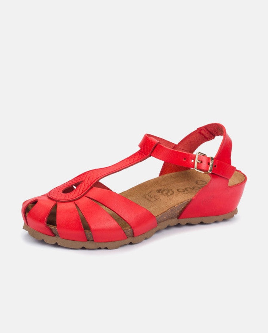 Yokono Yokono | Monaco Leather Closed Toe Sandal | Red | Flat Sandals